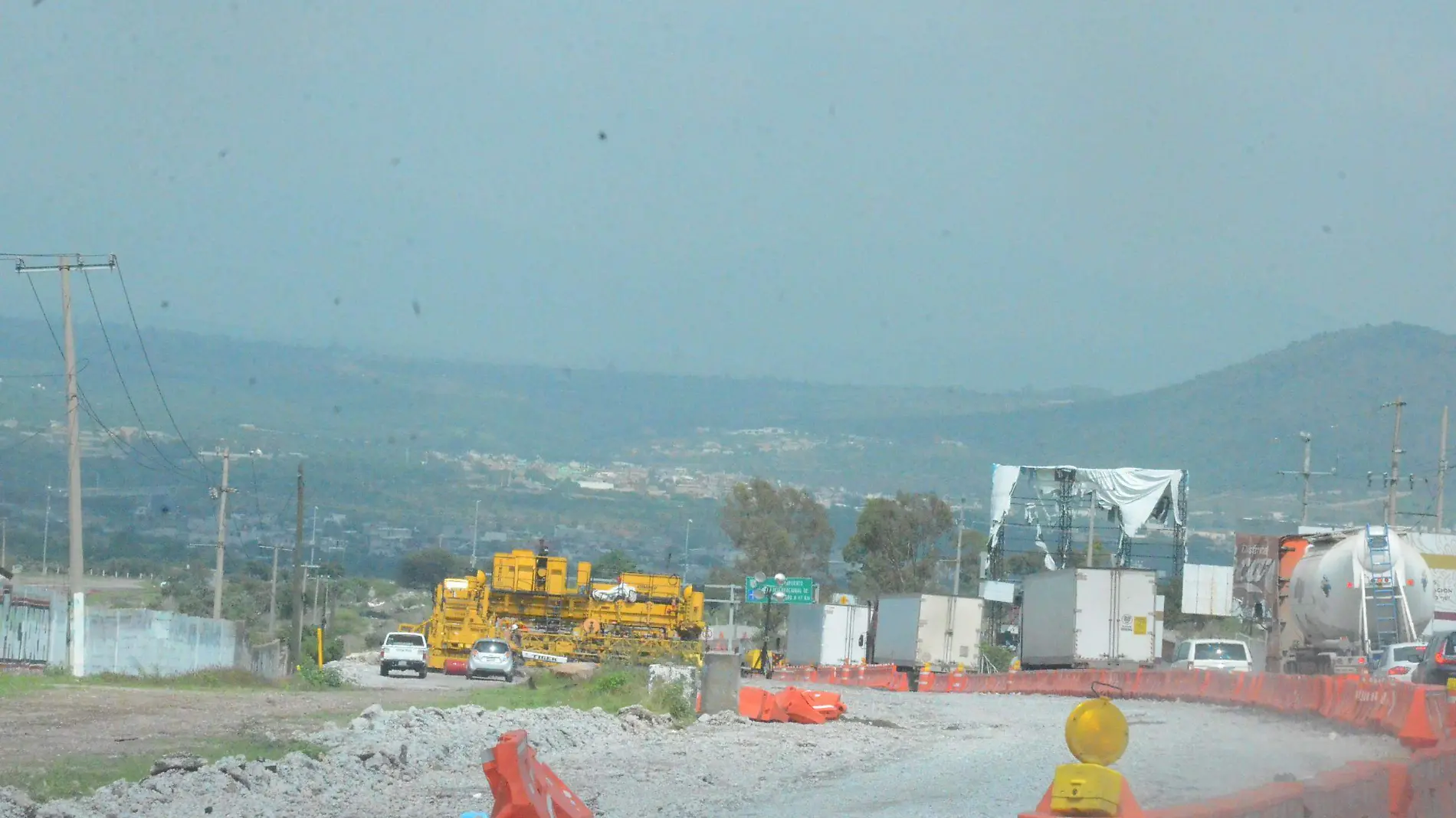 Las obras carreteras de la autopista 57 se ver_n interrumpidas por el periodo vacacional